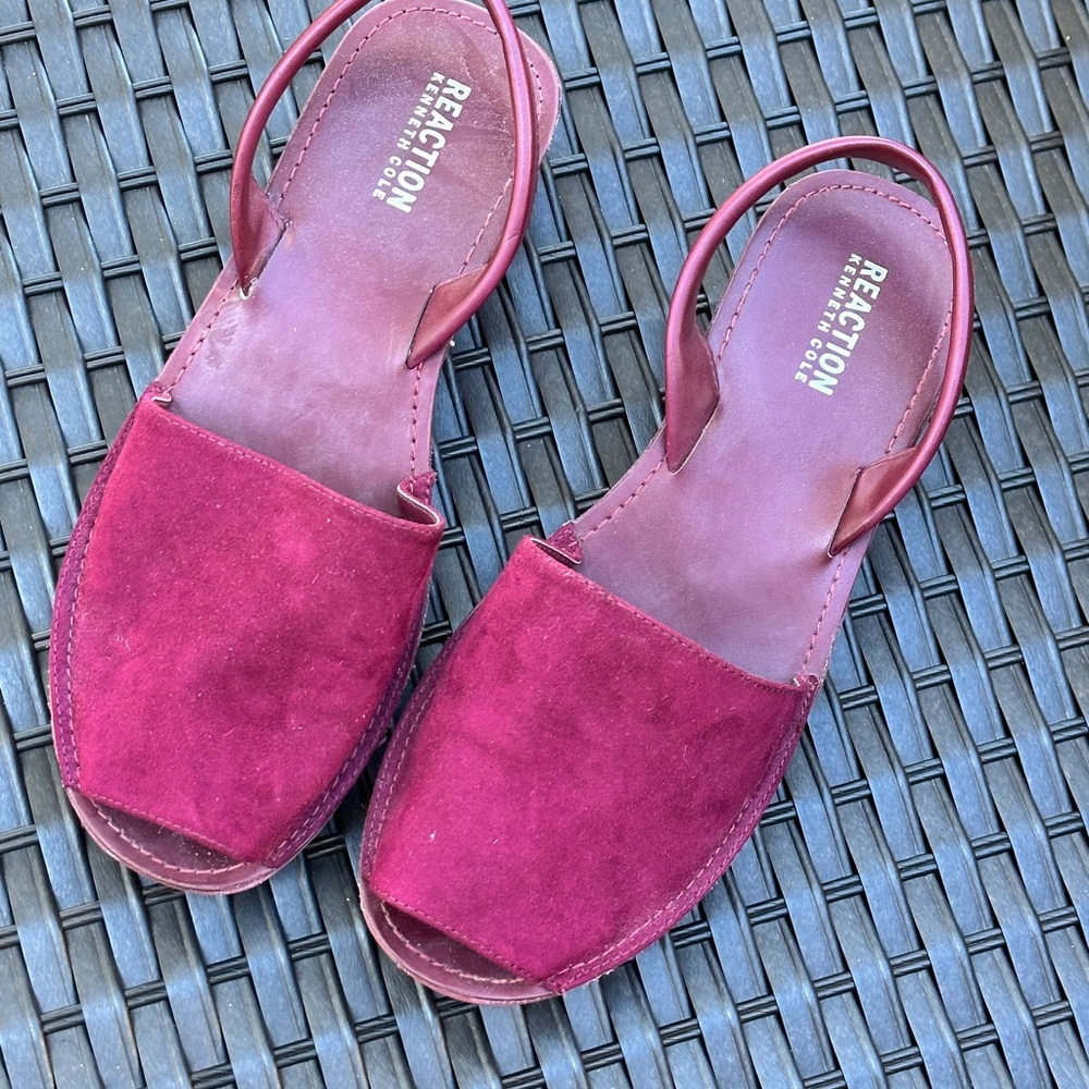 Kenneth Cole Reaction - Women's Burgundy Wedge Sandals